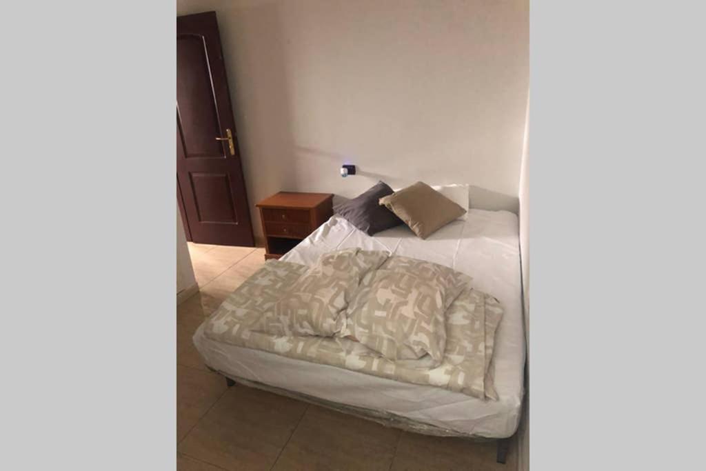 Trino'S Flat Apartment ลาลากูนา ภายนอก รูปภาพ